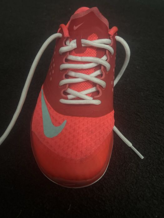 Adidasi nike de fotbal