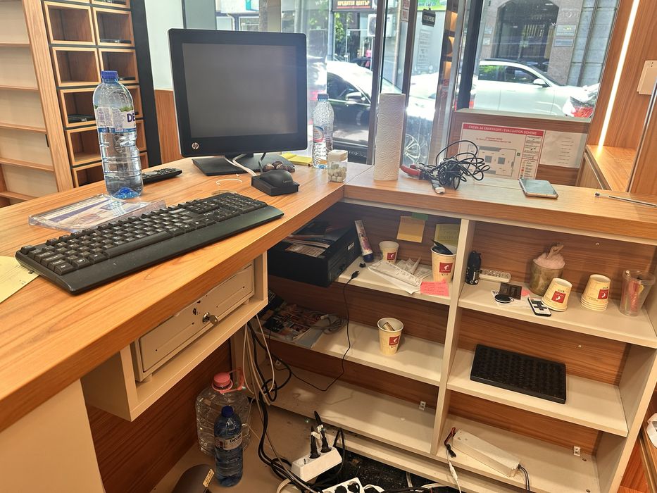 Дава се под наем Магазин в Русе, Център - 230 кв.м за 1000 € - Снимка #12