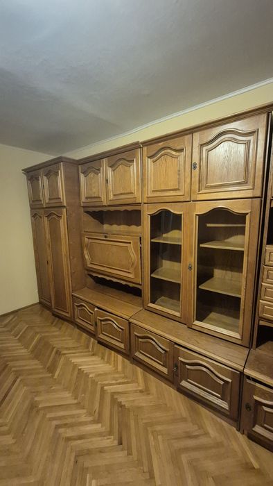 Vand  mobila de living la pret infim