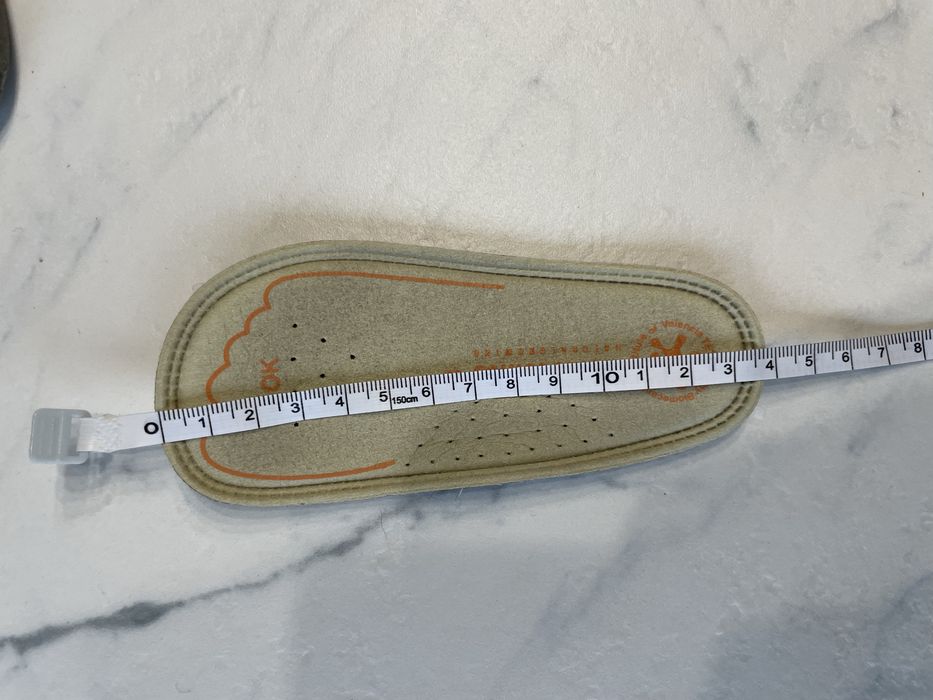 Обувки biomecanics номер 22