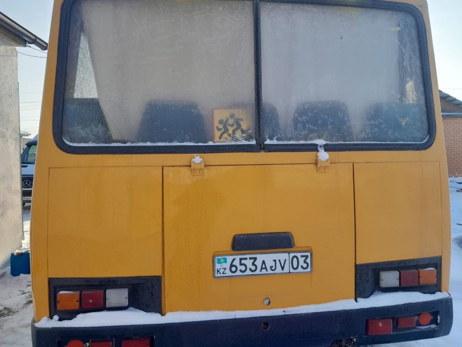 Автобус ПАЗ 2006 года