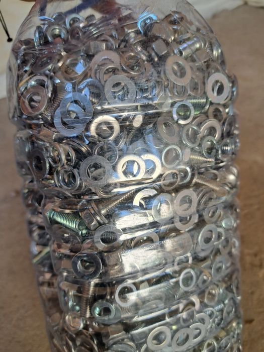 Болт/ Гайка/Шайба