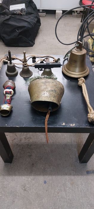 Продавам камбани от Германия