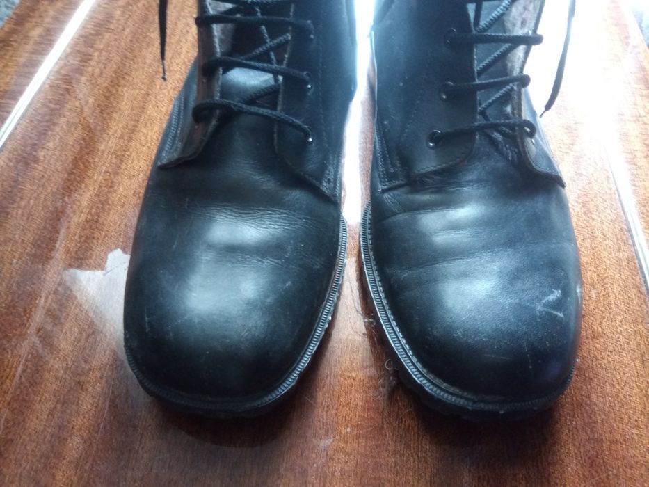 Мъжки обувки кожени шити