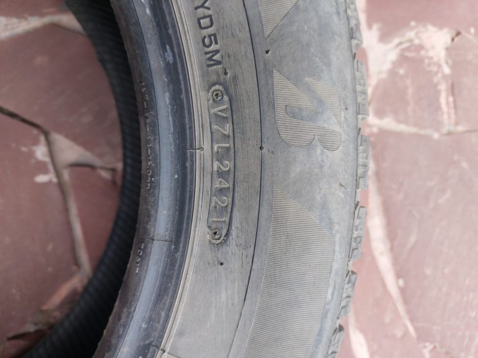 Продам б/у шины        .