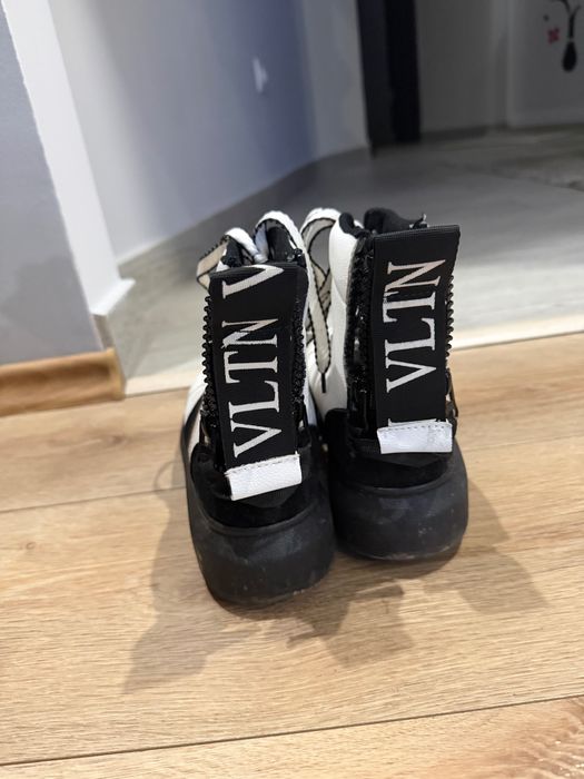 Дамски зимни обувки