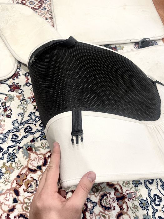 Продам автомобильные чехлы