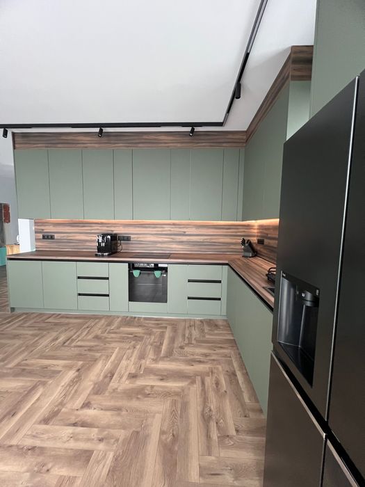 Изработка на кухни и мебели по поръчка /Столяр/ - Варна и региона