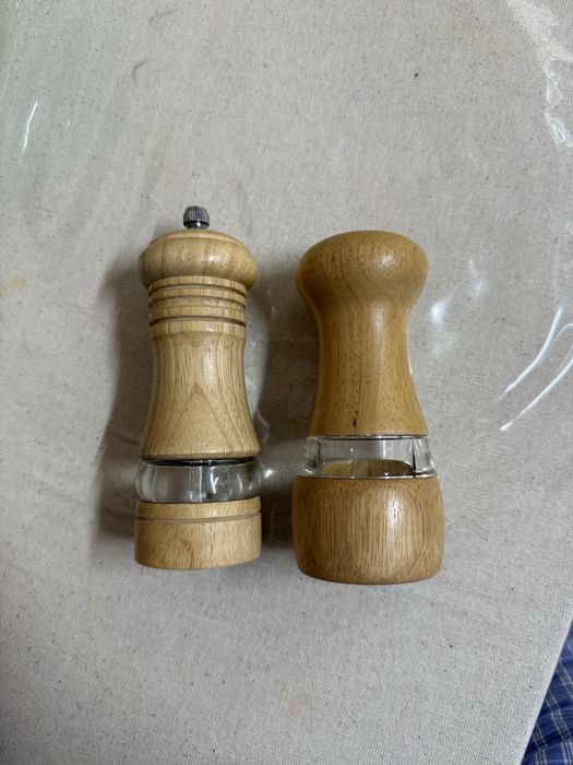 Продам солонки 2 шт