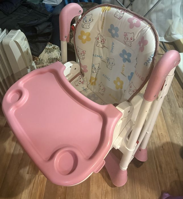 Детский стульчик для кормления