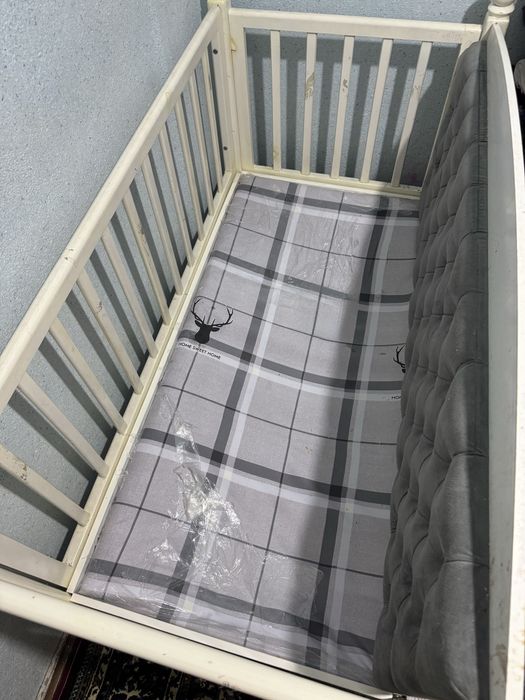 Болалар кровати сотилади