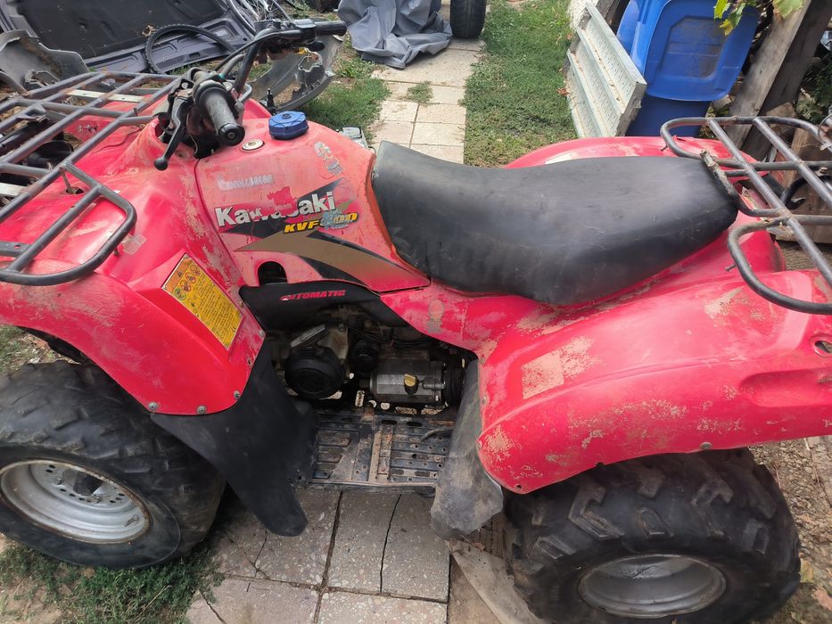 Vind ATV de 300! Automat