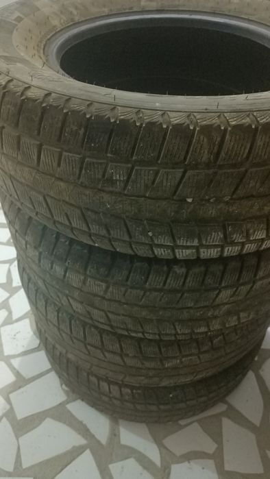 Продаю шины 265/65/17