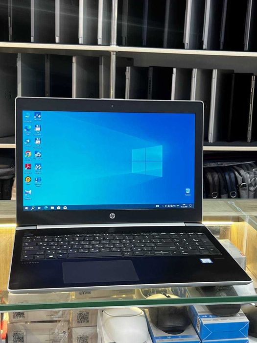HP Probbook 450 G5 i5-8250U 8/128 mx930 2GB 15'6 HD