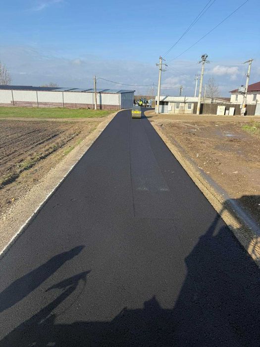 Asfaltări drumuri și parcări | Terasări | Lucrări complete