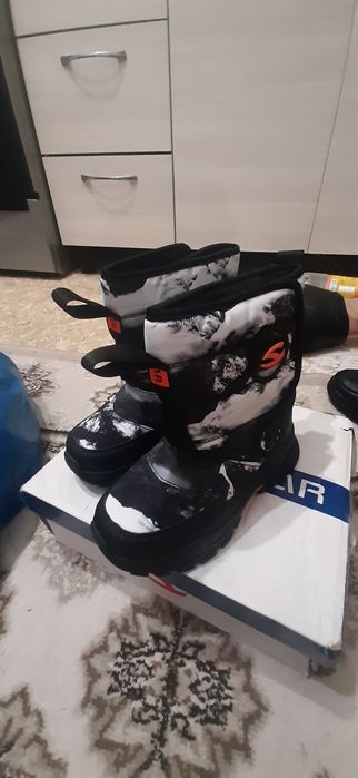 Балаларға арналған аяқ киім.