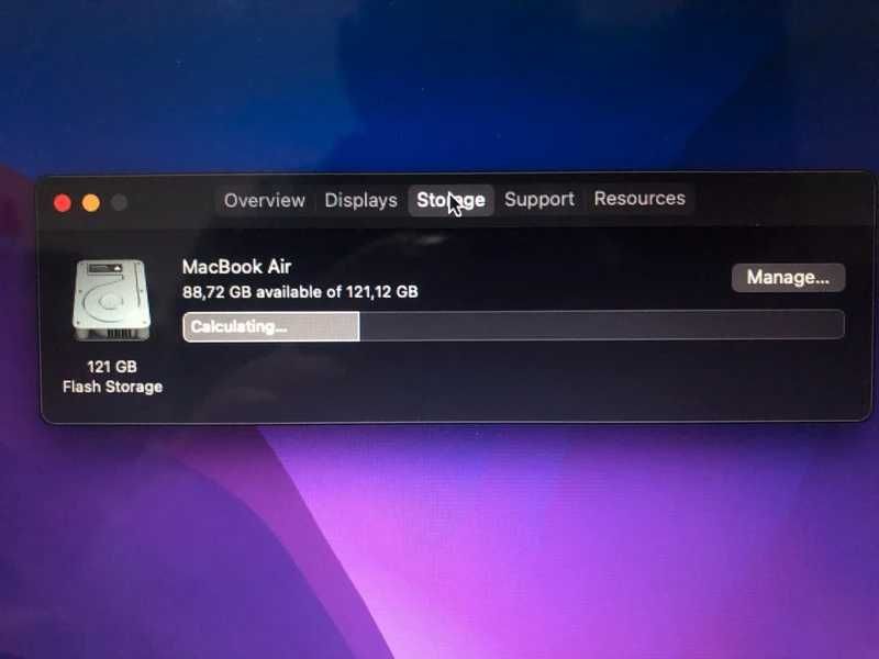 MacBook Air 13'' 2017 fabricat sept 2018 A1466 i5 1,8 GHz, 8 GB, flash 128 GB, la cutie ca nou