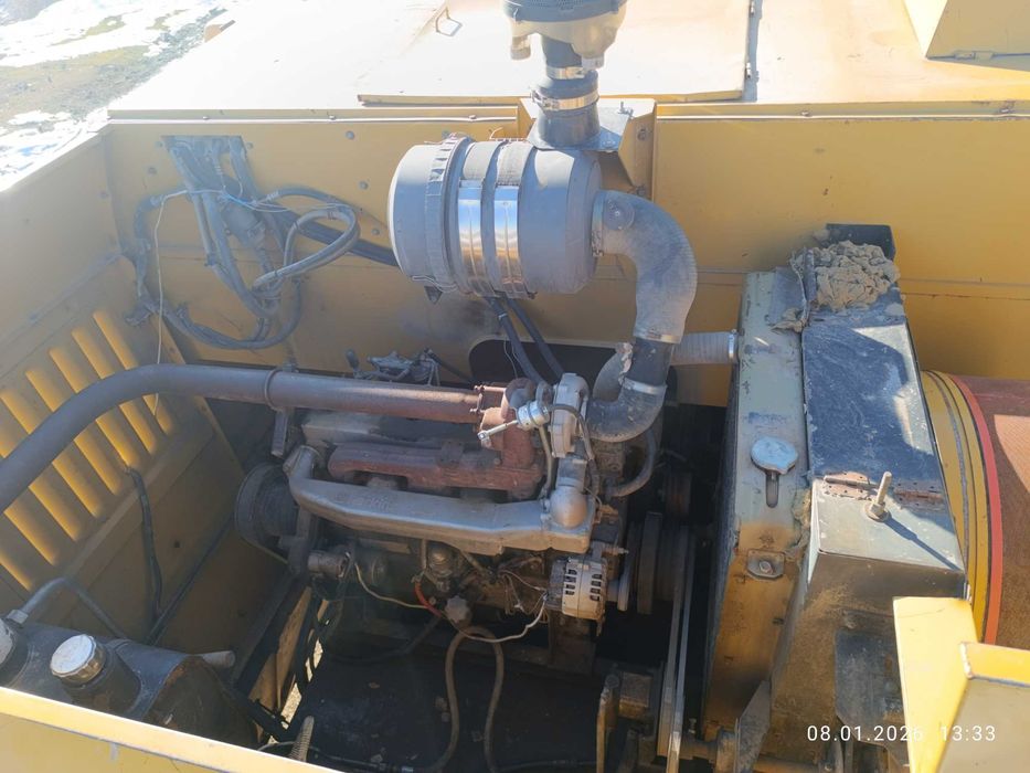 Продается комбайн challenger 640