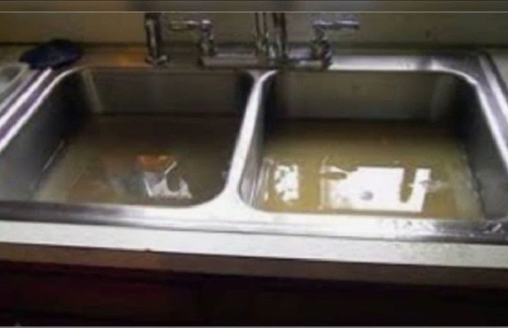 Услуги Сантехника Чистках Канализации Засор  Santexnik Xizmati