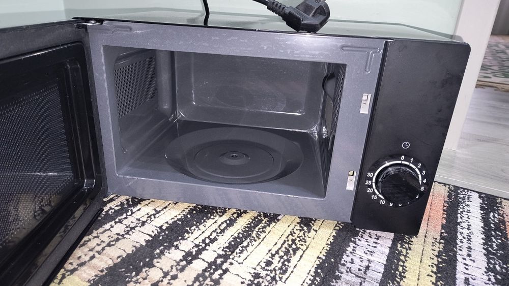 Микроволновая печь