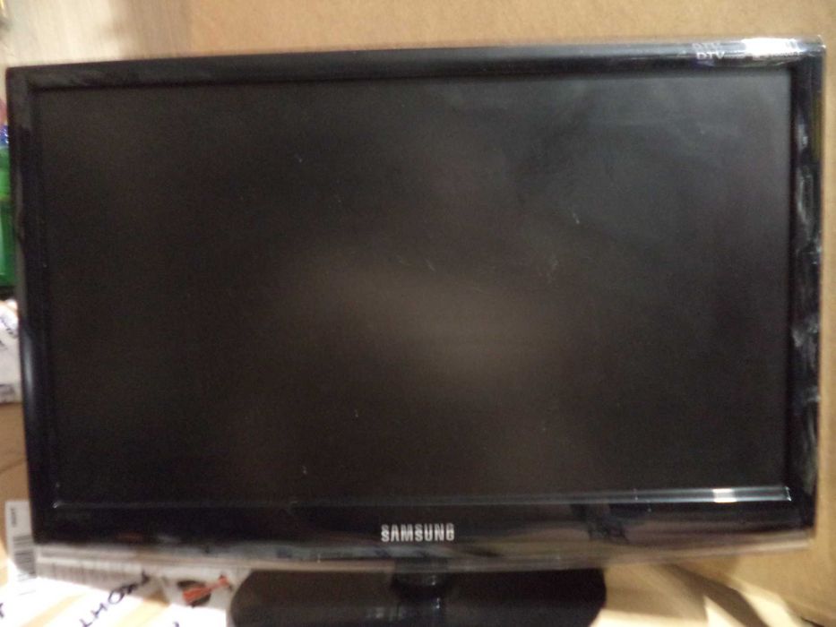 23" Монитор Samsung SyncMaster 2333HD с ТВ-вход