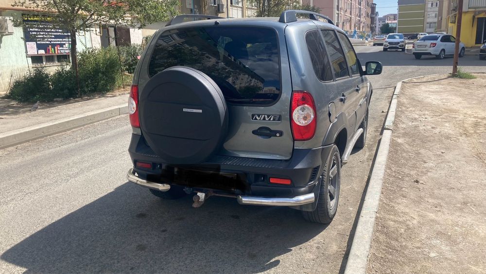 Шевролет нива