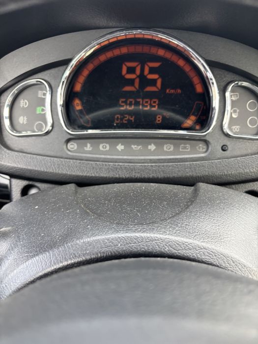 Masina 16 ani Microcar M8