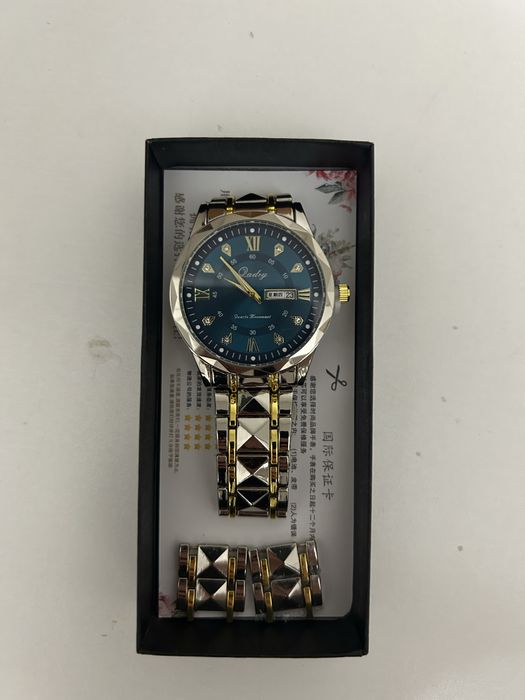 Часы……………………………..