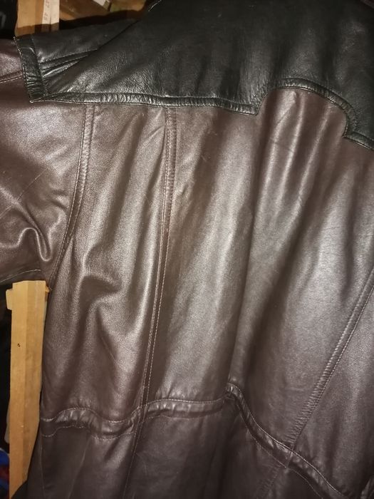 Haina din piele 56
