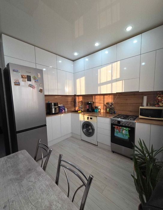 Продам 1 ком кв район бензострой