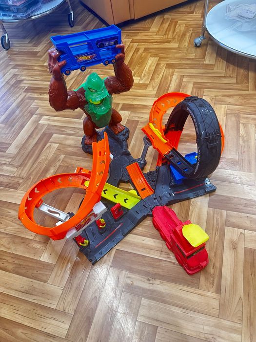 Трассы hot wheels