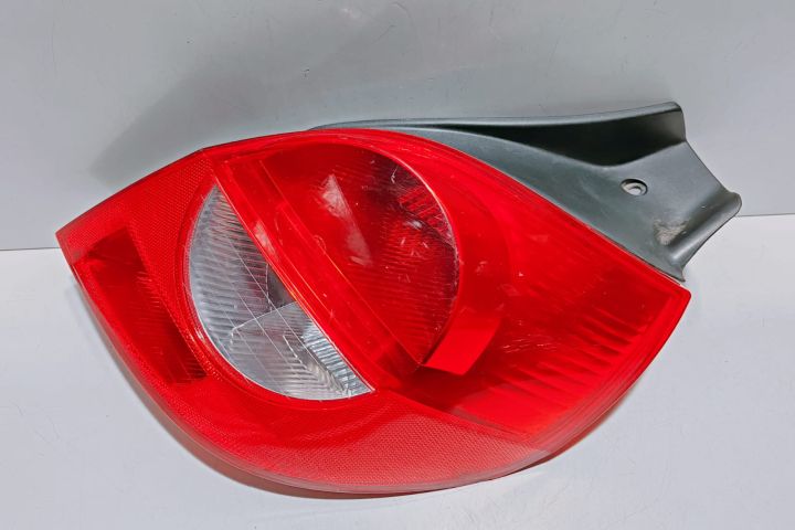 Stop  tripla dreapta 89035080 Renault Clio a 3-a generatie