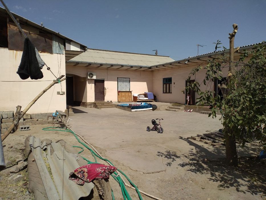 Kim pen xva Uy sotiladi 8.2 sotik