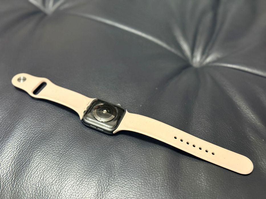 Apple wach- ceas inteligjent