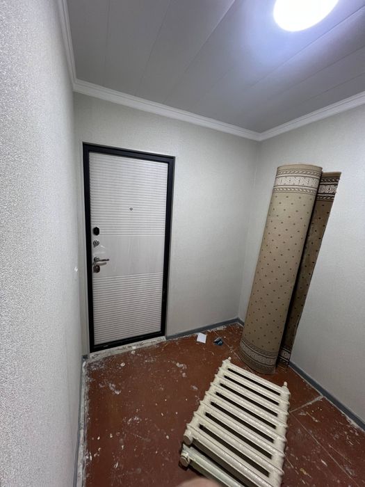 Продаётся 3 ком квартира 8 микро район