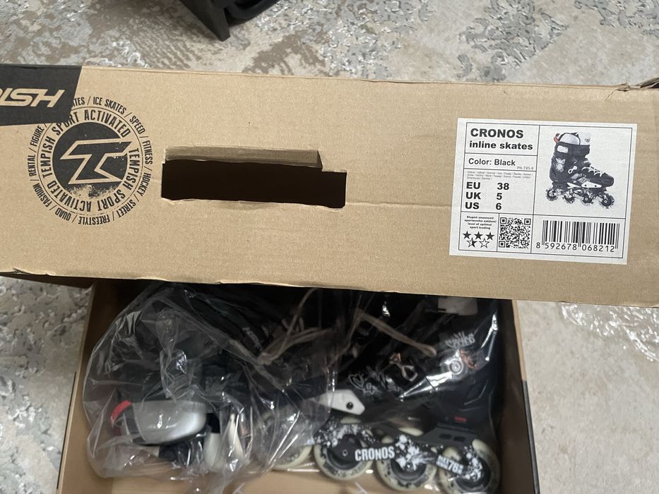 Ролери на Cronos