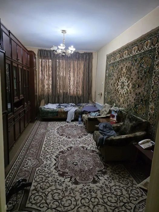 3 хонали квартира сотилади срочно