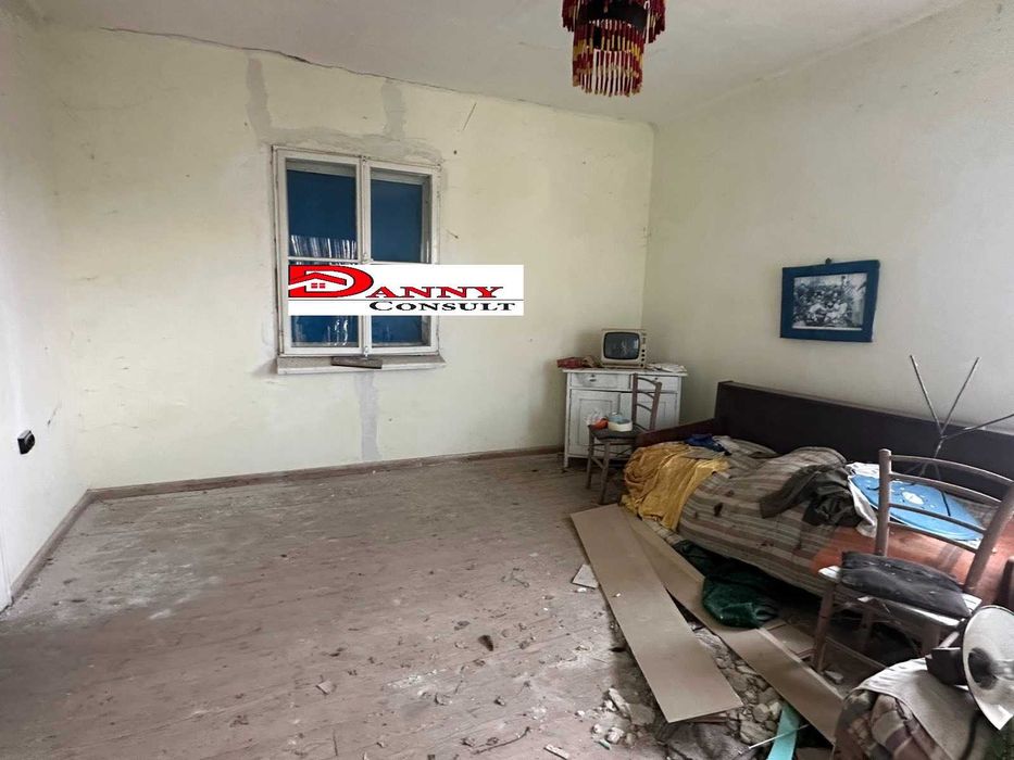 Къща за продажба в с. Горско Косово - общ. Сухиндол