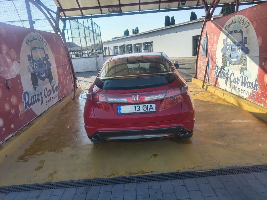 Mașină Honda Civic 1400