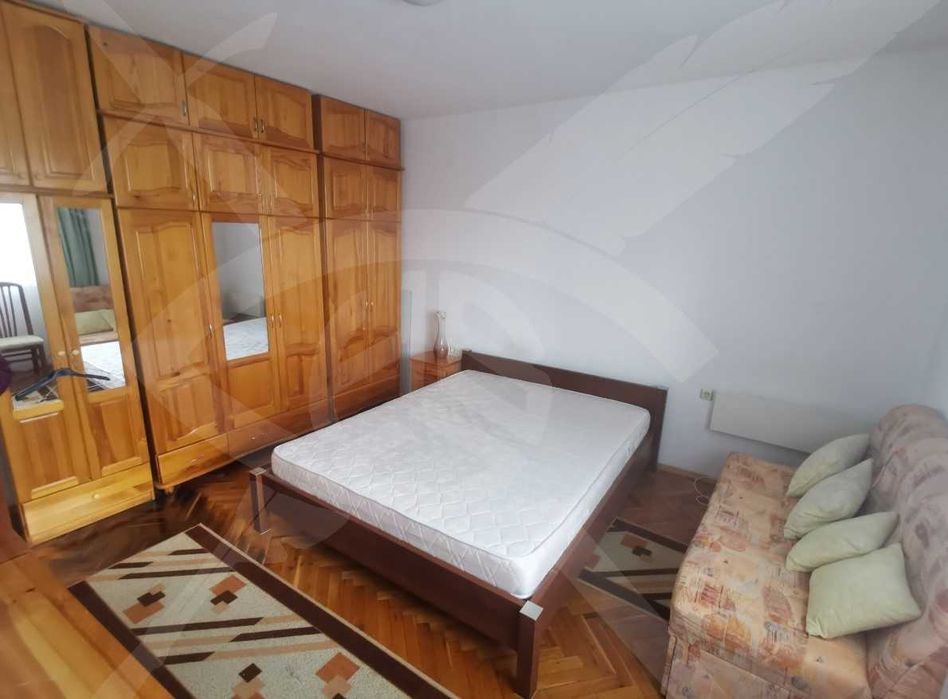 Продава се Тристаен апартамент в Бургас, Център - 90 кв.м за 1989 €/кв.м - Снимка #5