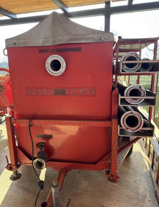 Motopompa Remorca Germania cu bazin de apa 1200 litri cu pompa electri