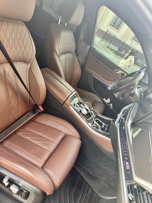 Продам x5 50e в отличном состоянии