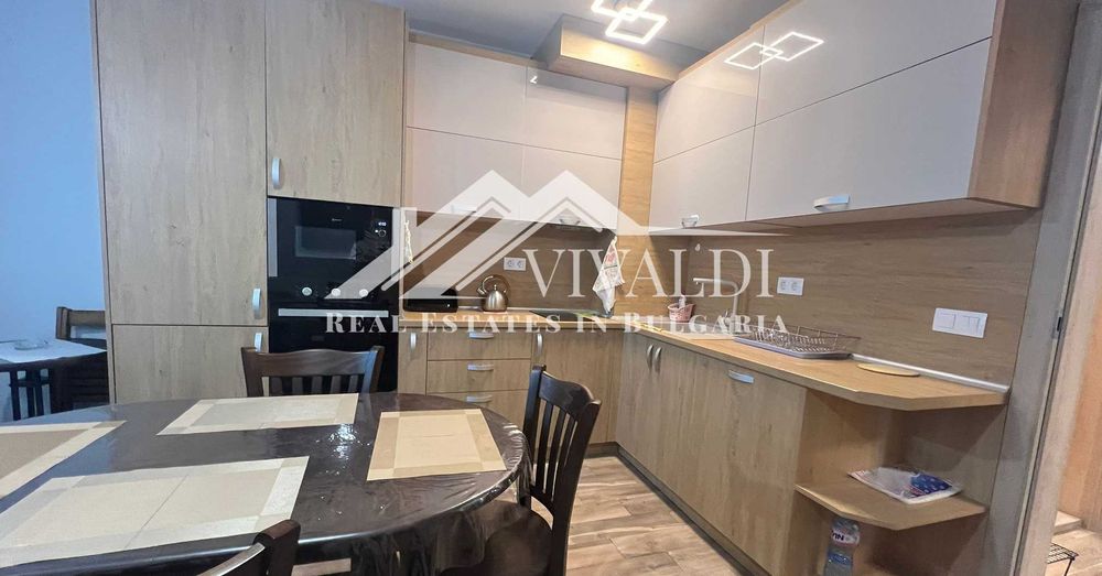 Дава се под наем Тристаен апартамент в к.к. Св.Св. Константин и Елена - 85 кв.м за 897.6 € - Снимка #4