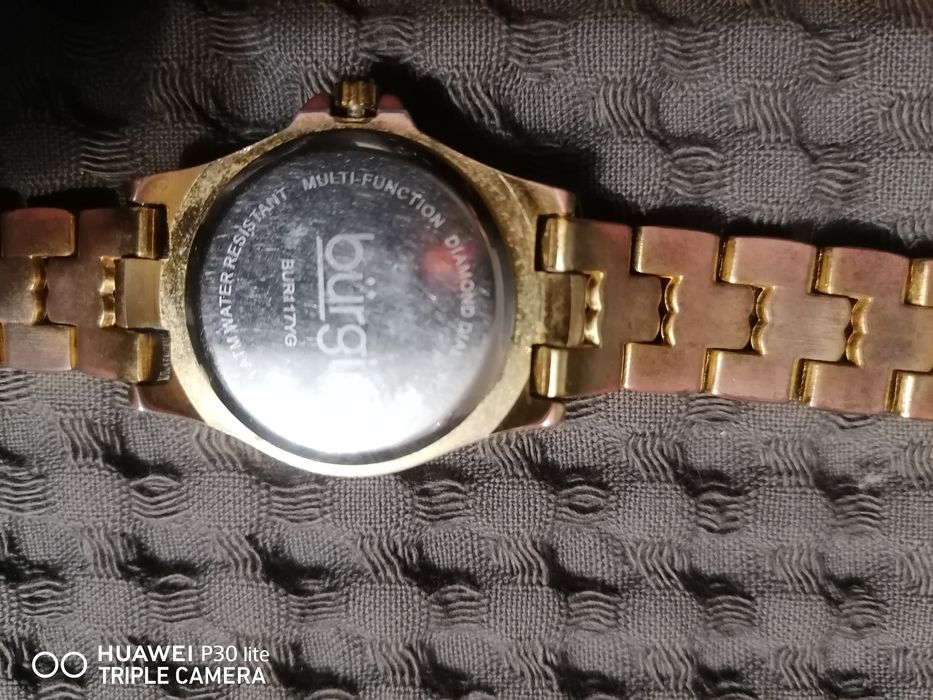 Дамски часовник Burgi