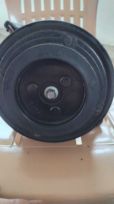 Компресор климатик от бмв 216