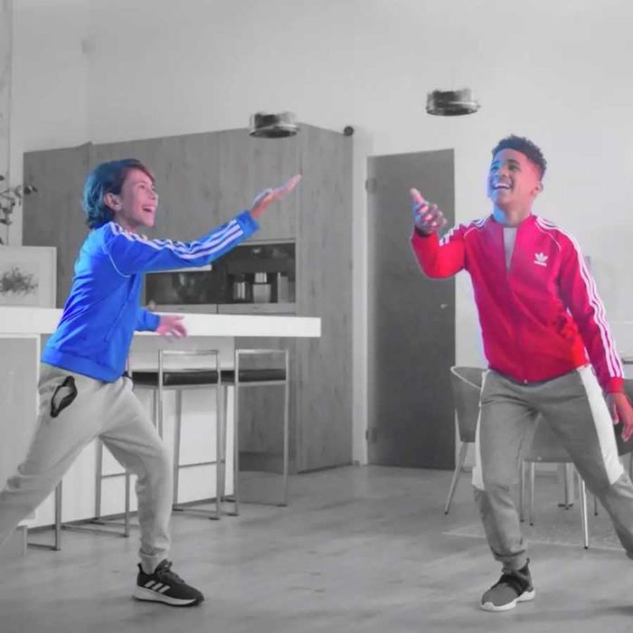 Летяща играчка Дрон управление със сензор Air Hogs Gravitor Spin Maste