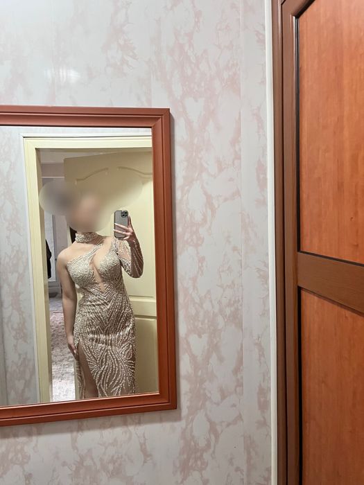 Официална рокля