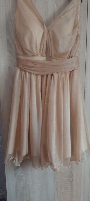 Vand rochite elegante
