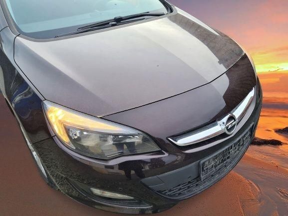 Dezmembrez 1.6i 1.8i A16XER A18XER Opel Astra J Facelift