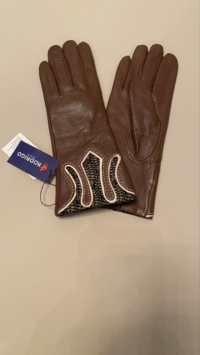 Перчатки кожаные женские